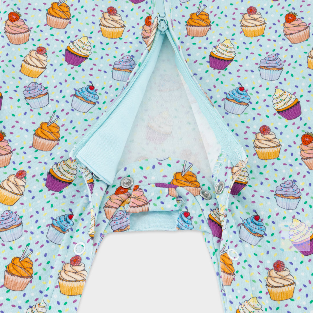 Cupcakes Peek-a-Boo Sleepsuit (0-3 months, 3-6 months)