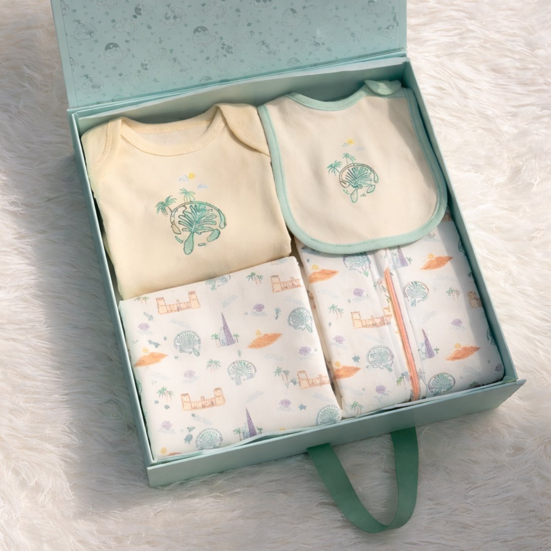 UAE Peek-a-Boo Gift Set (0-3 months, 3-6 months)